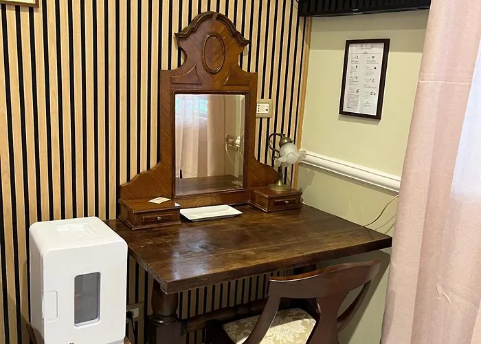 Gli Alloggi De Il Piccolo Borgo 4*