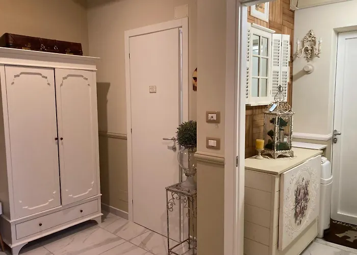 Gli Alloggi De Il Piccolo Borgo Πανσιόν