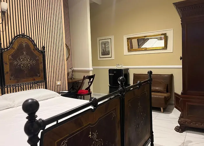 Gli Alloggi De Il Piccolo Borgo Καστέλ Ματζιόρε