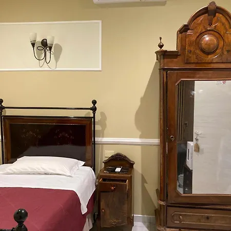 Gli Alloggi De Il Piccolo Borgo 4*