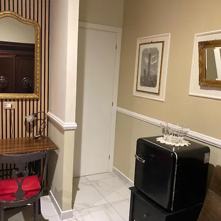 Gli Alloggi De Il Piccolo Borgo 4* Castel Maggiore